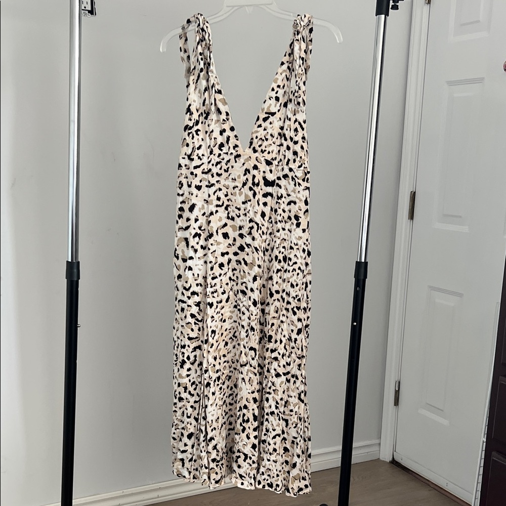 MINKPINK Animal Print Midi Dress